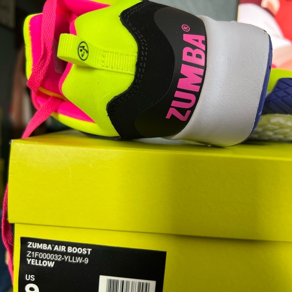 Zumba Air Boost 
Yellow - Picture 2 of 5